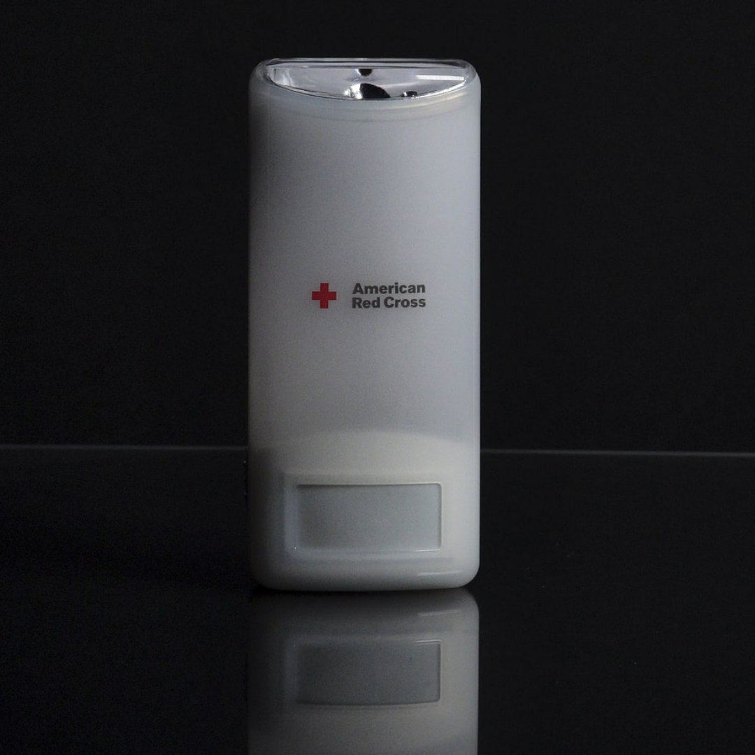 American Red Cross Blackout Buddy Color | Power Failure LED Light & Light Sensor